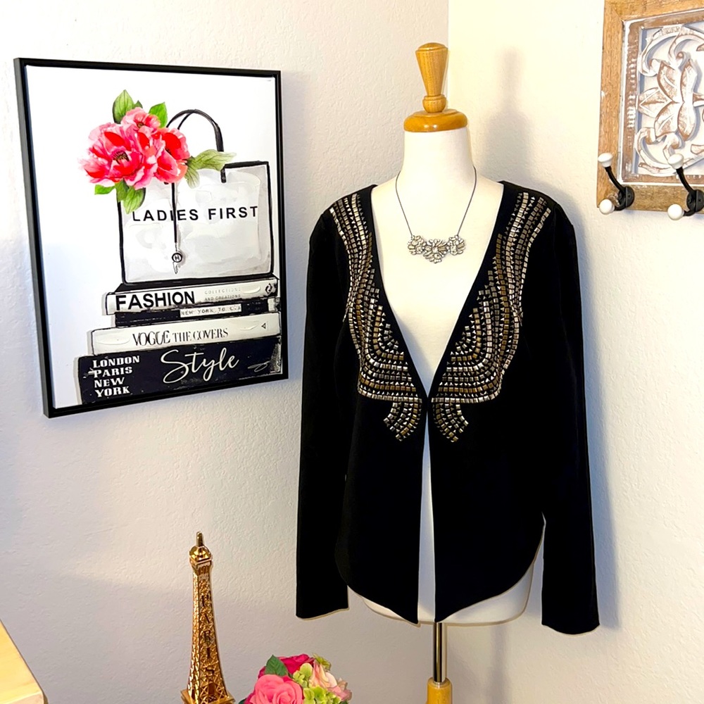 City Chic - Cropped Blazer - Size S (14-16)